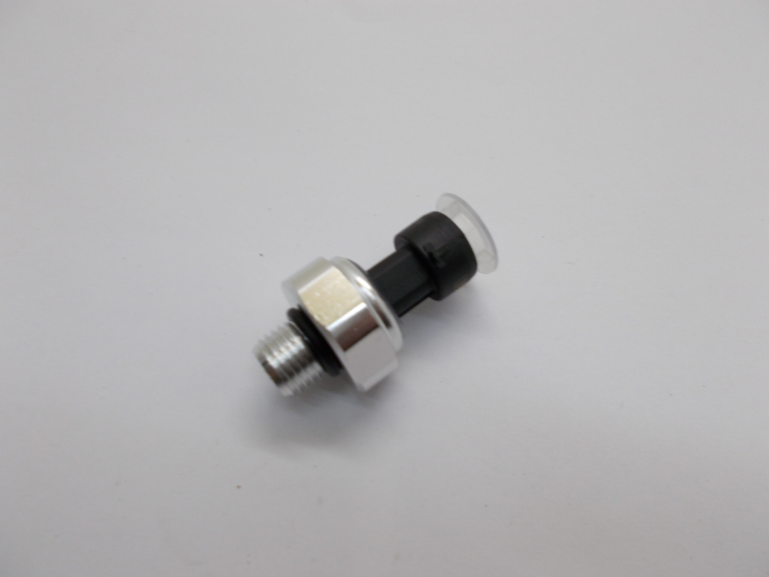 Датчик давления масла OPEL/SAAB/CHEVROLET (разъем 3 PIN) LINK 12674782 / 1262165