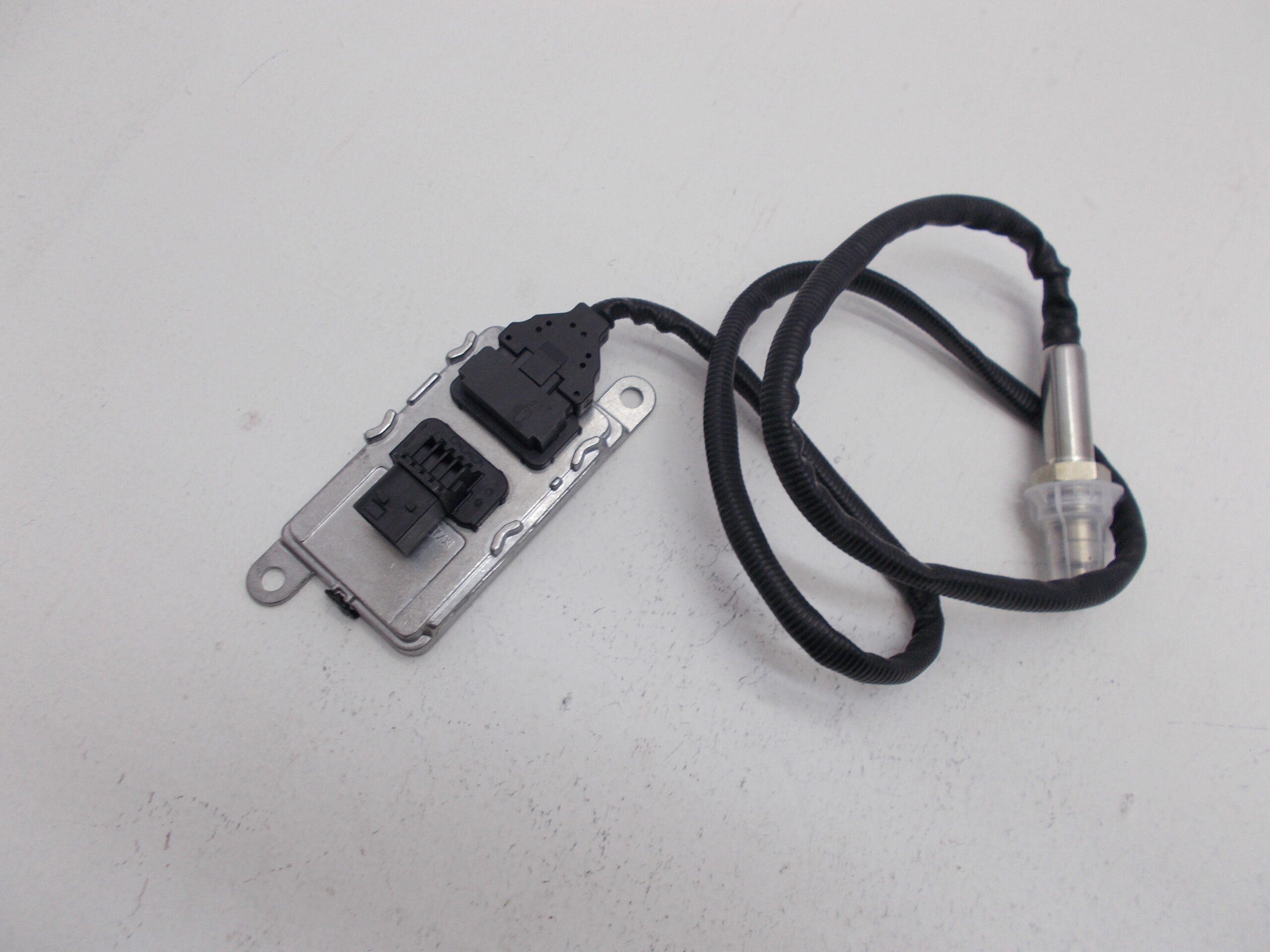 Датчик NOX 5WK9 6642B 24В Для Mercedes-Benz Actros, Axor A0081539828 A0101539328