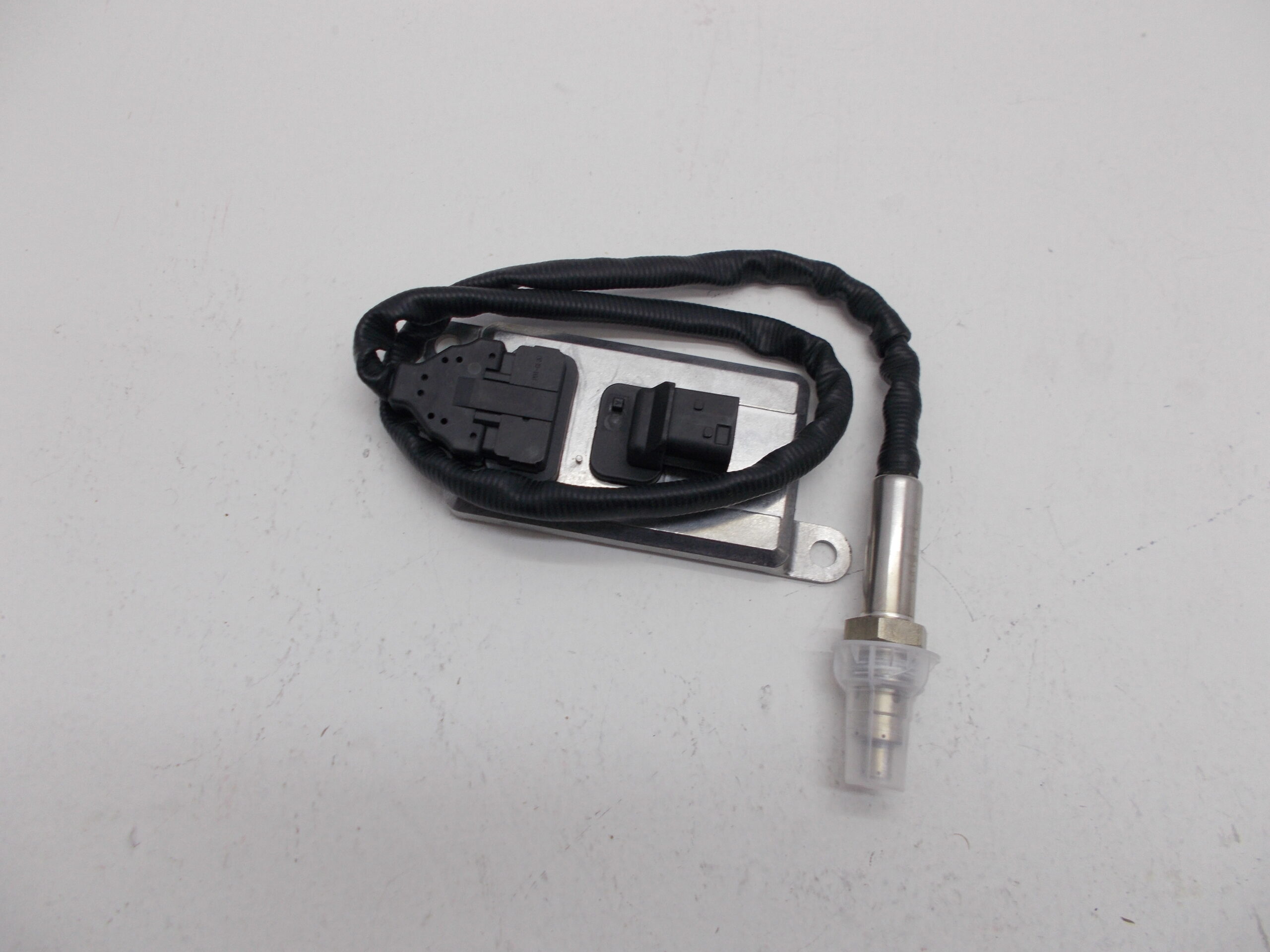 Датчик NOX 5WK9 6642B 24В Для Mercedes-Benz Actros, Axor A0081539828 A0101539328