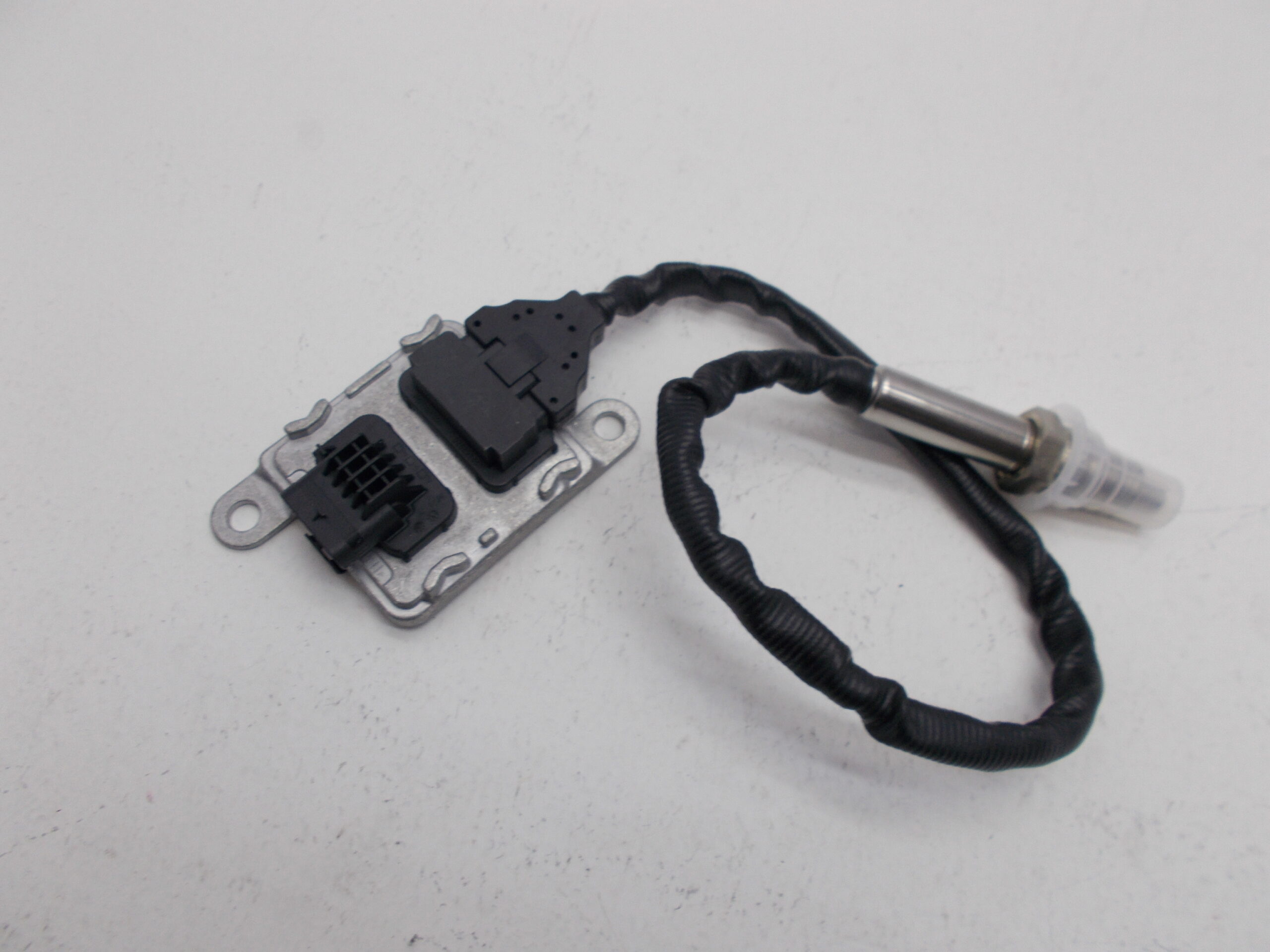 Датчик Nox SNS381B MB A2C15462900-02 Mercedes-Benz