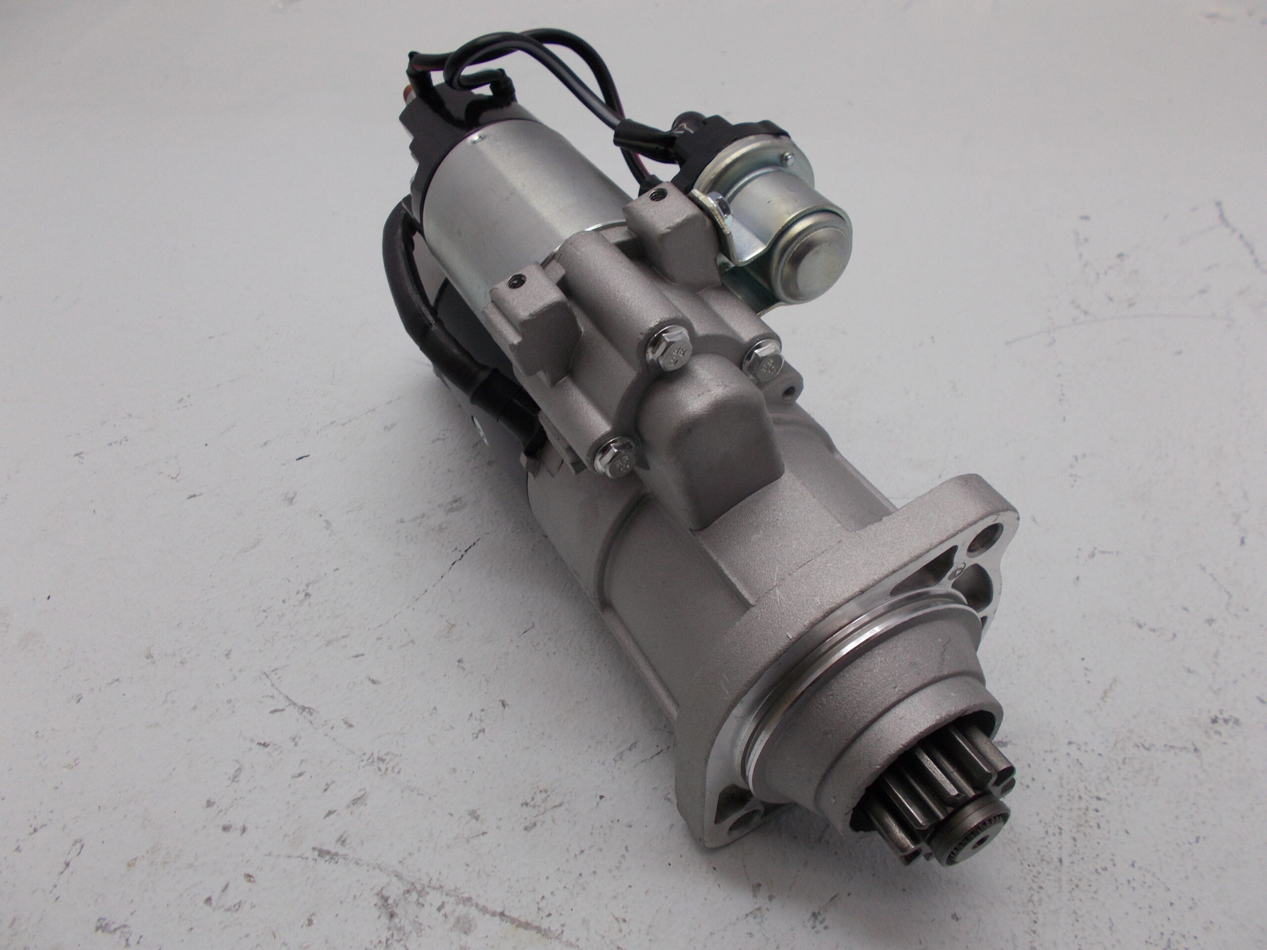 СТАРТЕР YUCHAI 6M / 6112 / 6108 EURO -2 11зубов 24V 7.5KW LINK