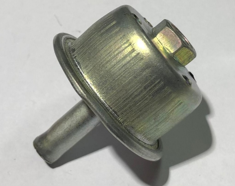 Клапан топливного бака обратный ГАЗ-3307,3308,3302,Газель