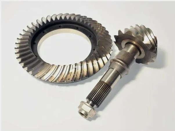 Главная пара Волга ГАЗ 31105 ГАЗ-560, дв.Крайслер, ЗМЗ-40525 43х12 ТОРНАДО